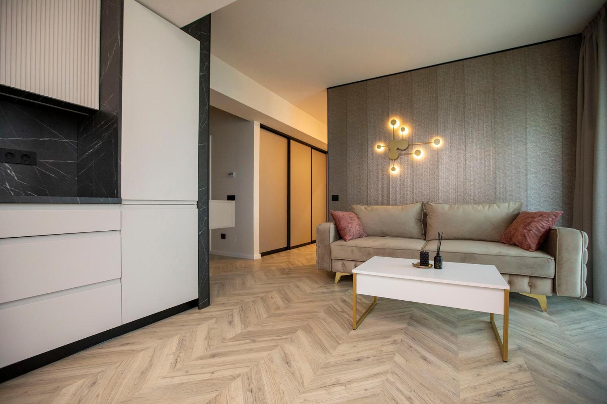 Boudoir 139 Apartments City Tower -18Th Floor Cluj-Napoca Luaran gambar