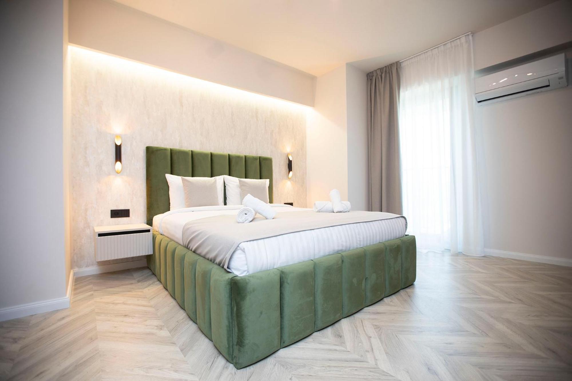 Boudoir 139 Apartments City Tower -18Th Floor Cluj-Napoca Luaran gambar