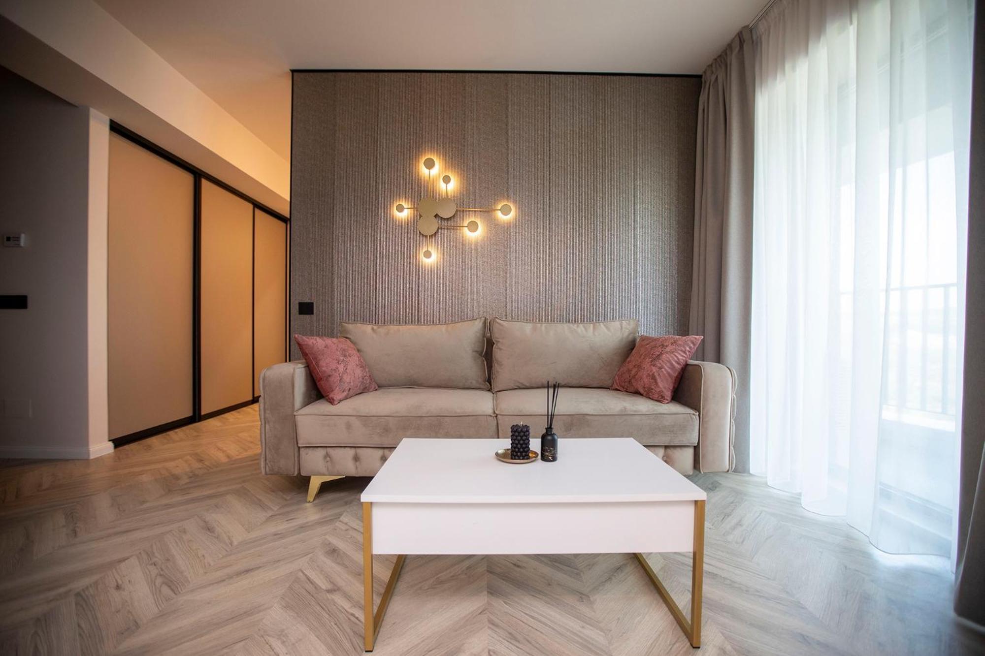 Boudoir 139 Apartments City Tower -18Th Floor Cluj-Napoca Luaran gambar