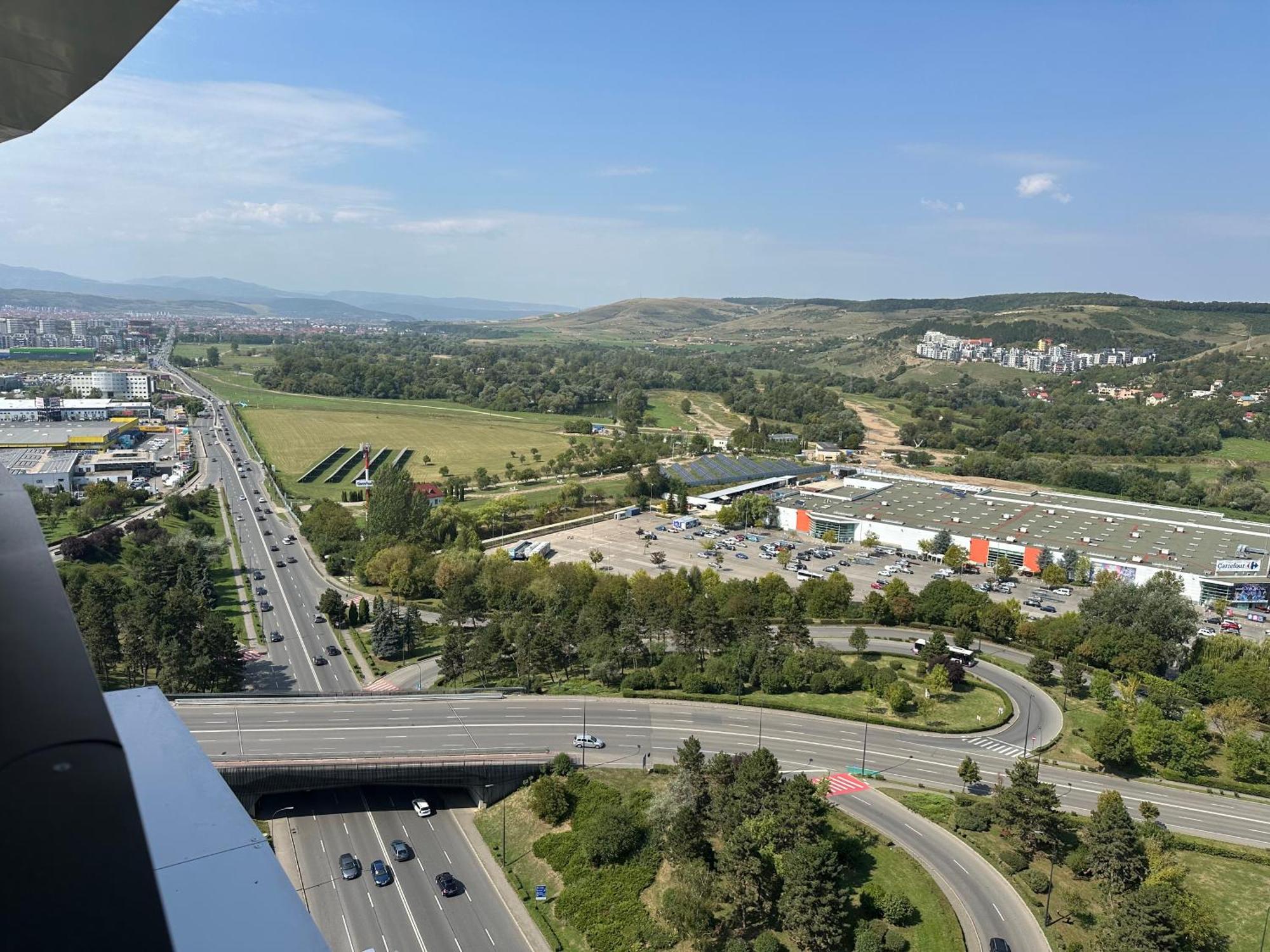 Boudoir 139 Apartments City Tower -18Th Floor Cluj-Napoca Luaran gambar